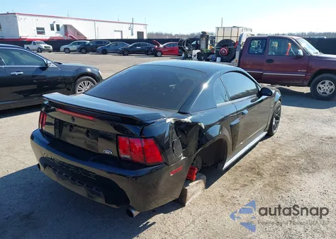 2001 Ford Mustang Gt z USA, uszkodzony, nr VIN 1FAFP42X81F141006